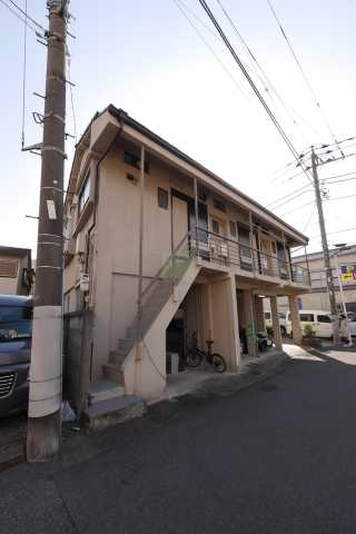 建物外観　アライハイツの外観