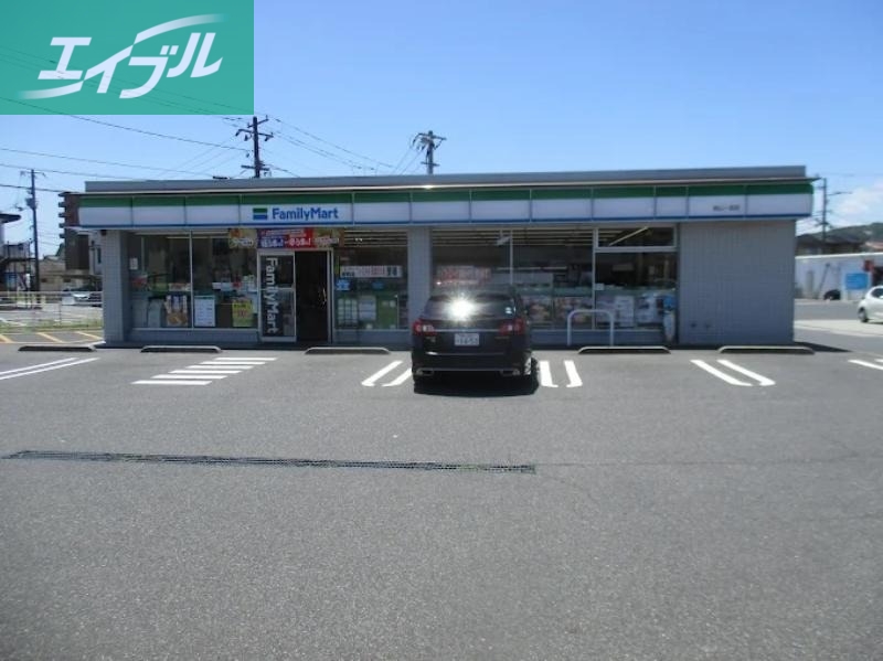 コンビニ　ファミリーマート岡山一宮店（コンビニ）まで522m