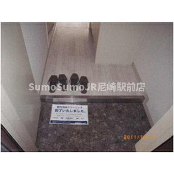 玄関　落ち着いた玄関です