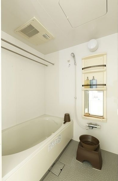 バス・シャワールーム　初期費用分割可★ご希望の場所まで無料送迎サービス付♪