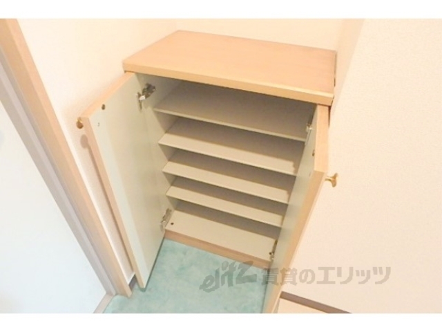 収納　下駄箱