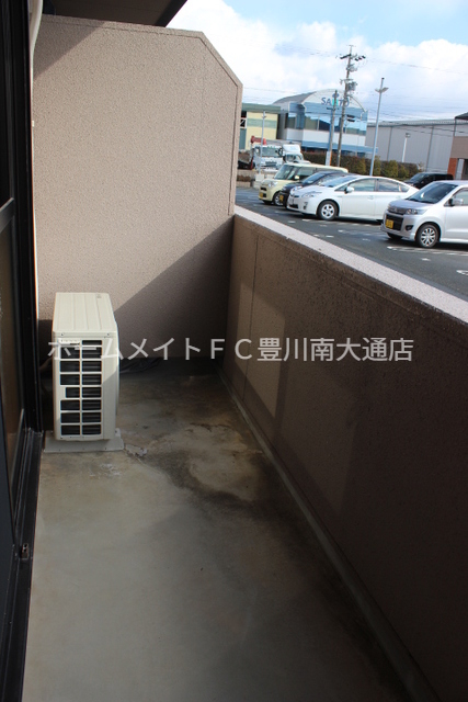 バルコニー　同型別部屋写真