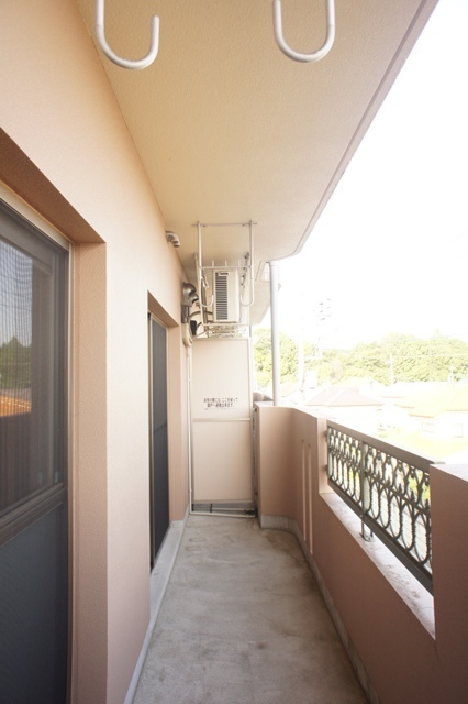 バルコニー　図面と現状に相違がある場合には現状を優先