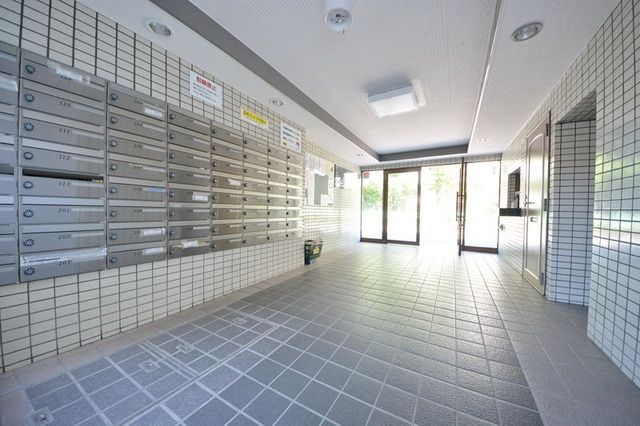 ロビー　☆集合ポスト☆