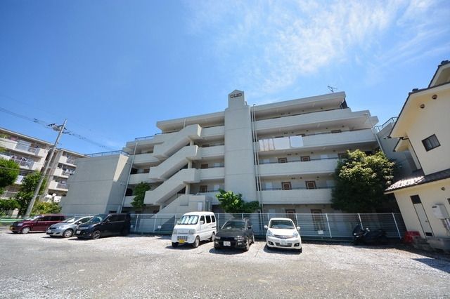 建物外観　☆静かな住環境☆