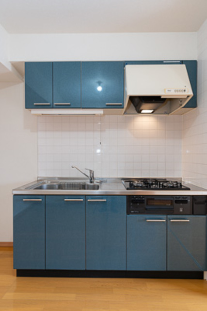 キッチン　※写真は同タイプ住戸です。