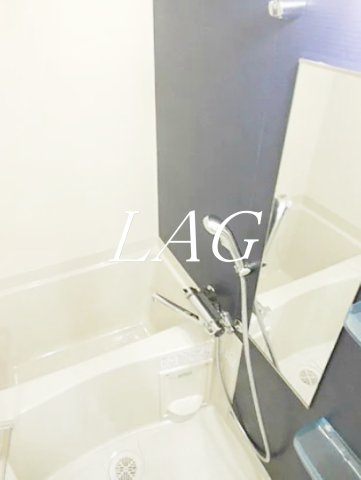 バス・シャワールーム　お風呂です。