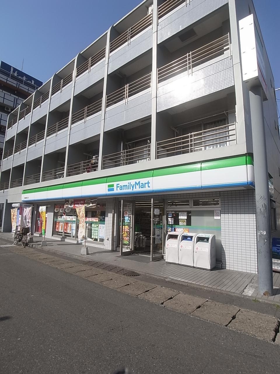 コンビニ　ファミリーマート西船橋北口駅前店（コンビニ）まで750m