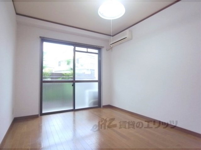 居室・リビング　洋室