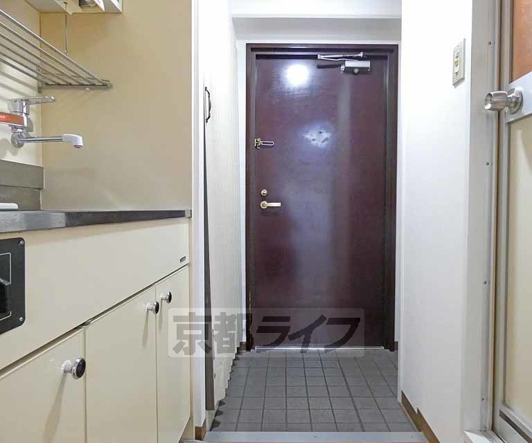 玄関　玄関です。