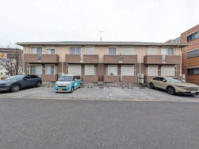 駐車場　敷地内駐車場