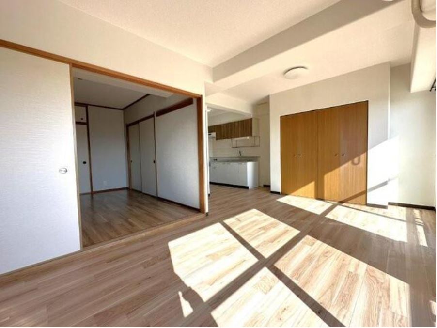 居室・リビング　南向き♪12帖LDK!