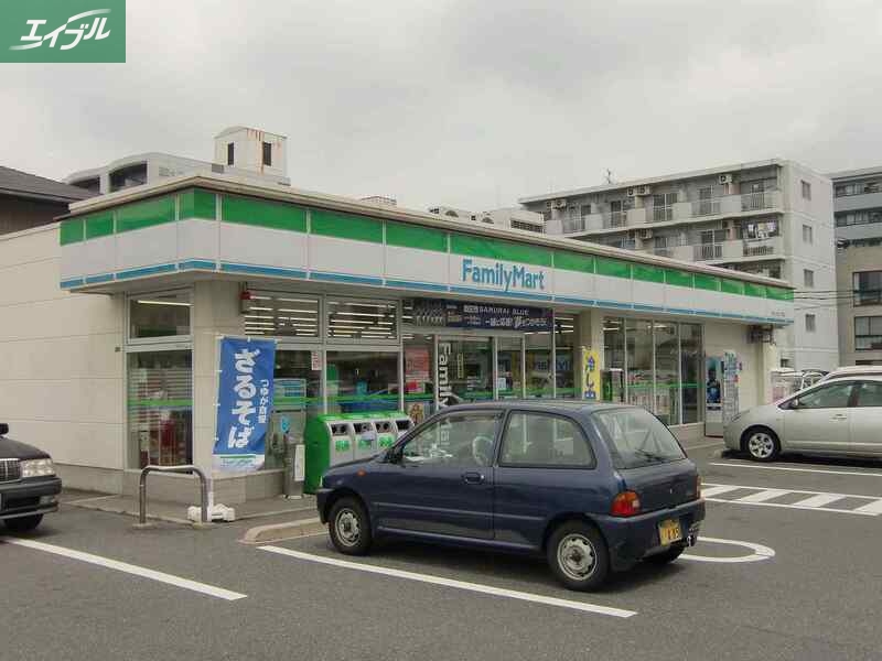 コンビニ　ファミリーマート岡山辰巳店（コンビニ）まで506m