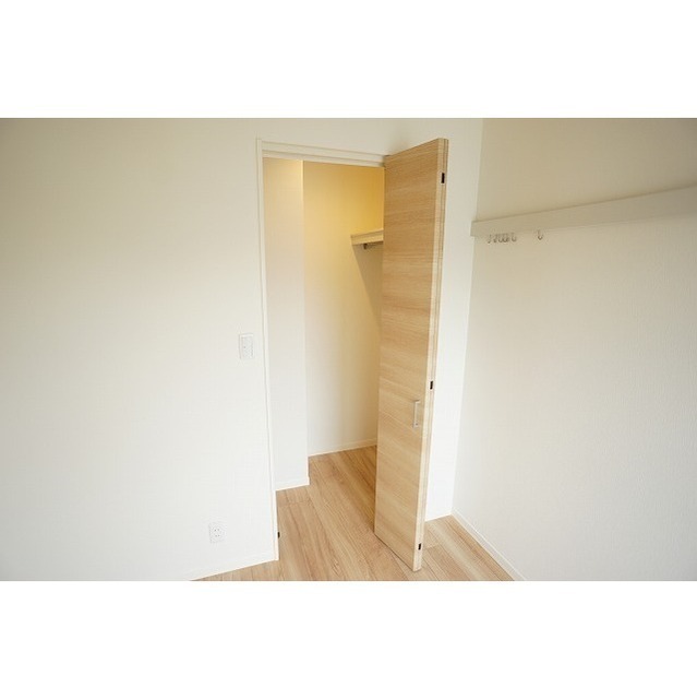 収納　嬉しいウォークインクローゼット♪