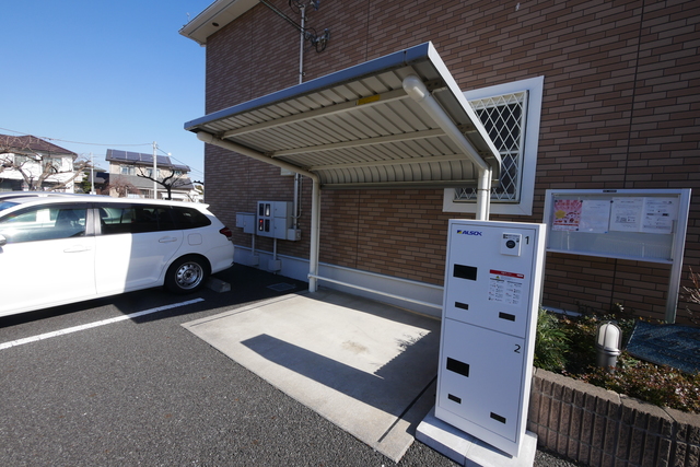 その他共有部分　★屋根付き駐輪場です★