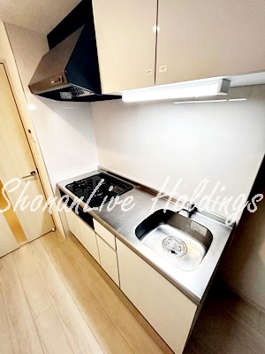 キッチン　３口コンロ付き♪