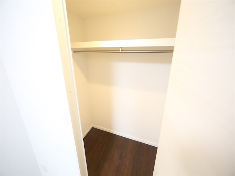 収納　ウォークインクローゼット（収納充実してます）