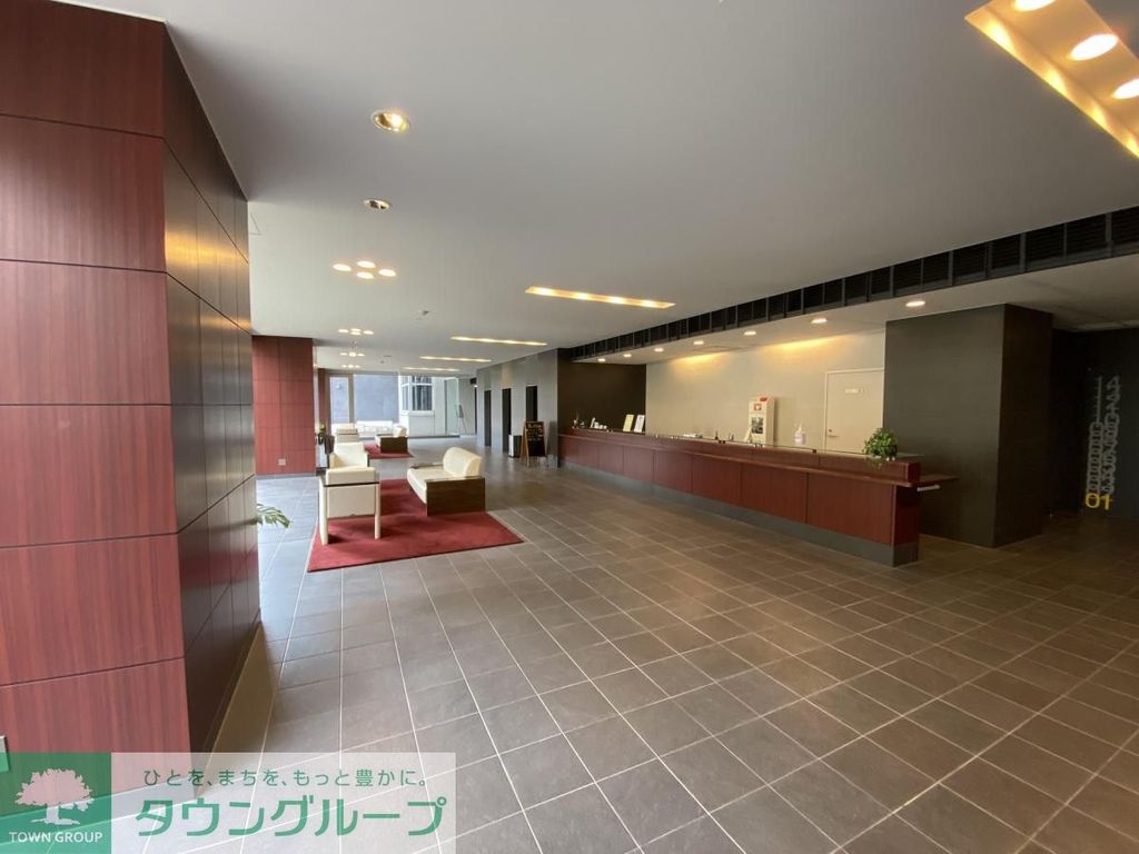 エントランス　エントランス