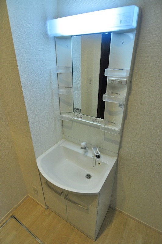 洗面設備　同仕様写真