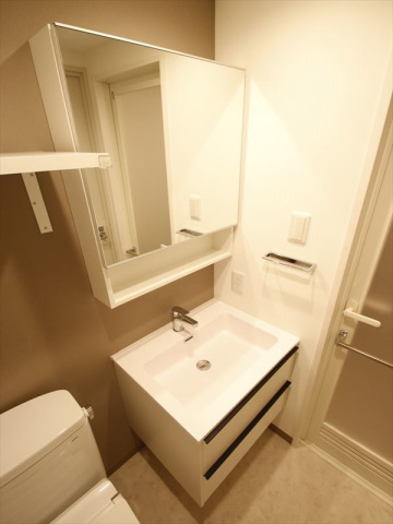 洗面設備　独立洗面化粧台