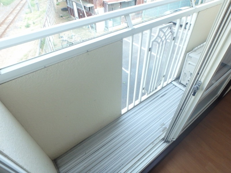 バルコニー　図面と現状に相違がある場合には現状を優先