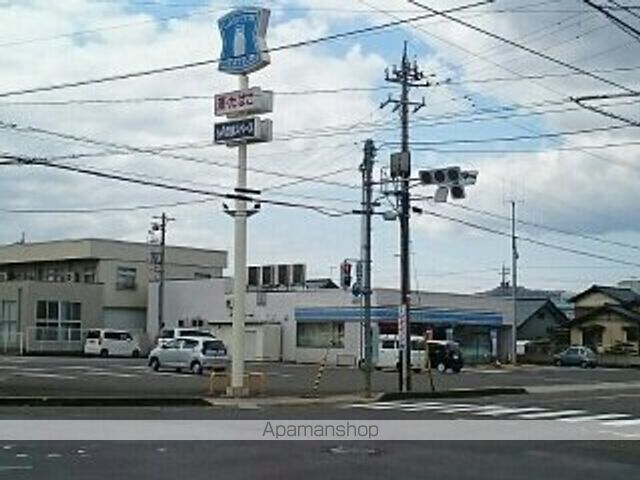 コンビニ　ローソン　鯖江有定町店（コンビニ）まで350m