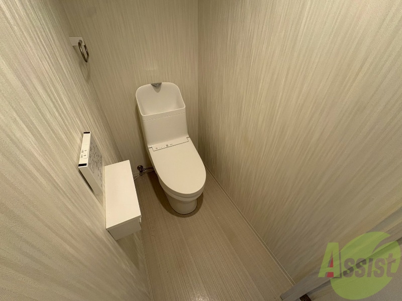 トイレ　ウォシュレット機能がついたトイレ。安心して使用できますね。