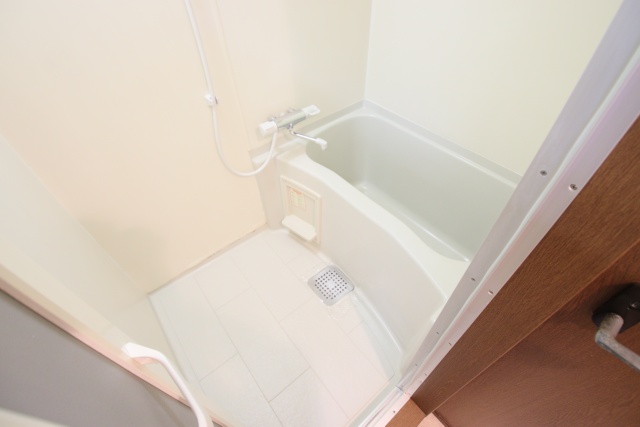 バス・シャワールーム　別室の参考写真です。※現況優先