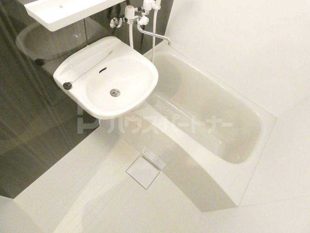 バス・シャワールーム　洗面
