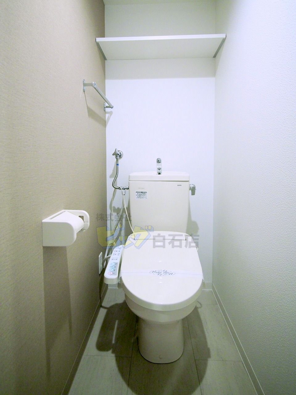 トイレ　ウォシュレット付きのトイレです♪