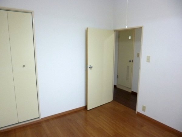 居室・リビング　綺麗なお部屋です。