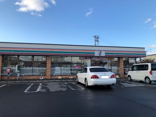コンビニ　セブンイレブン旭川豊岡１条店（コンビニ）まで270m