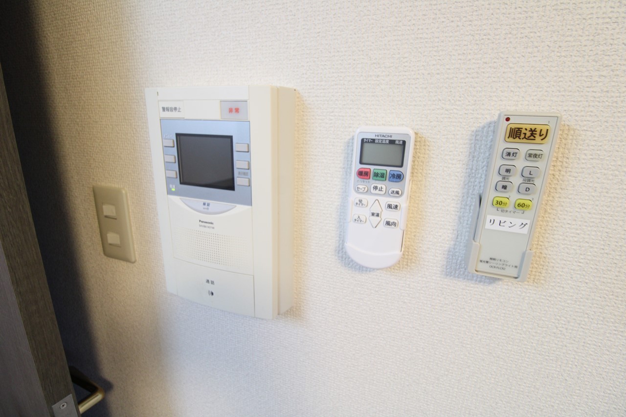 セキュリティ　※同物件、別部屋の写真です。