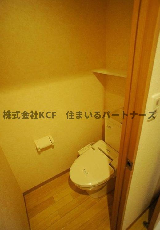 トイレ　清潔感のあるトイレです