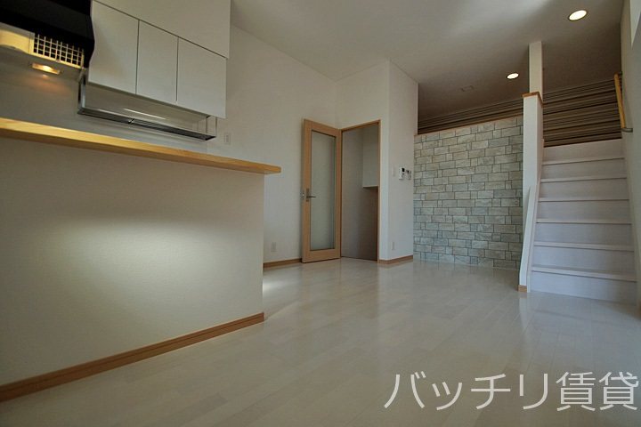 居室・リビング　写真は同タイプの別室参考写真になります。