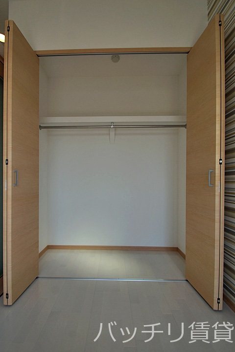 収納　写真は同タイプの別室参考写真になります。