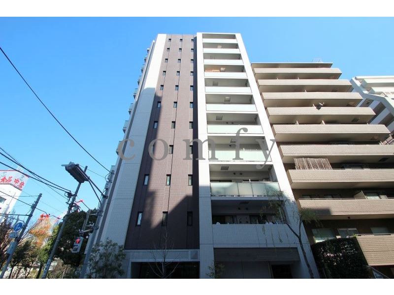 建物外観　築地駅から徒歩３分の好立地