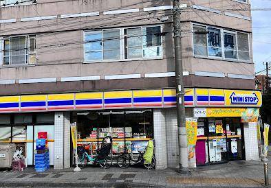 コンビニ　ミニストップ黄金橋店（コンビニ）まで105m