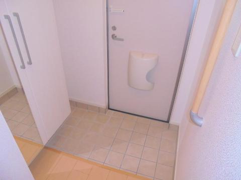 玄関　玄関（イメージ）