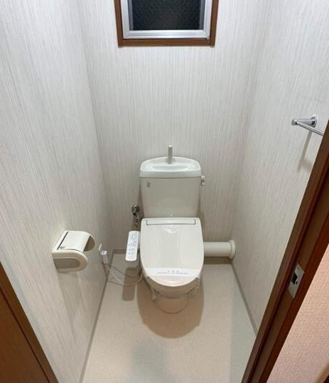 トイレ　※同物件参考写真