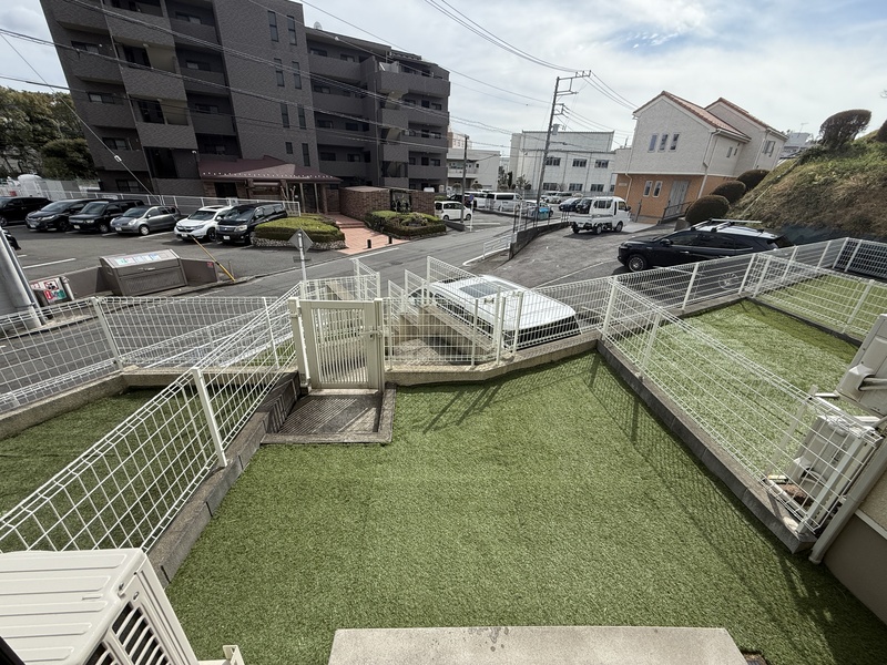 眺望　１階専用庭付き