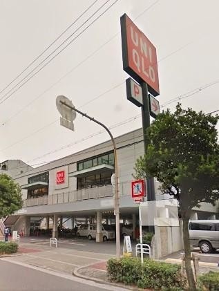 ショッピングセンター　ユニクロ　生野巽店（ショッピングセンター）まで912m
