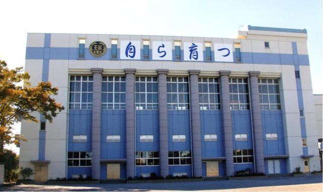 中学校　江戸川区立瑞江中学校（中学校）まで870m