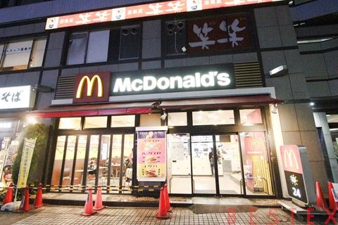 飲食店　マクドナルド田端駅前店（飲食店）まで123m