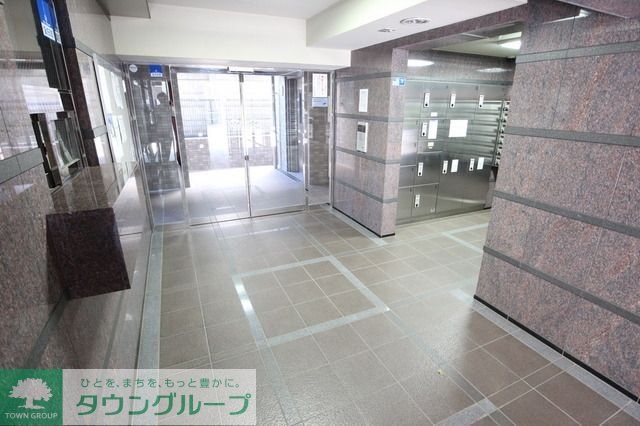 エントランス　★安心のオートロック付き★