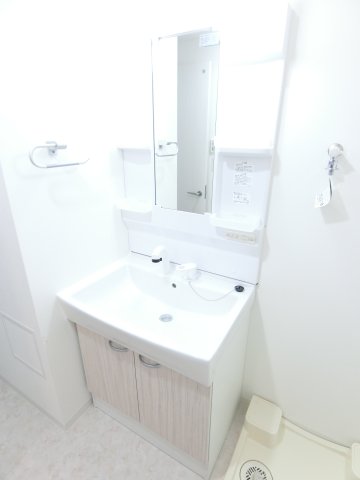 洗面設備　詳細は、RISUMO江坂本店→06-6155-7137まで♪