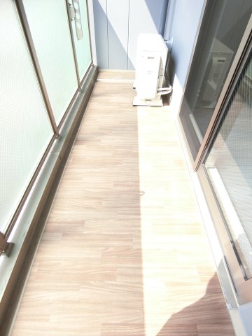 バルコニー　詳細は、RISUMO江坂本店→06-6155-7137まで♪