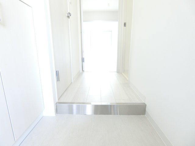 玄関　詳細は、RISUMO江坂本店→06-6155-7137まで♪