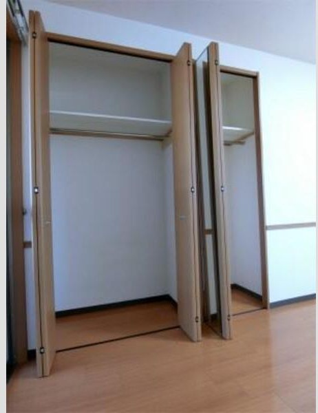 収納　イメージ写真　家具付きではありません。