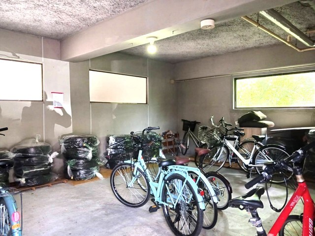 その他共有部分　屋内自転車置き場